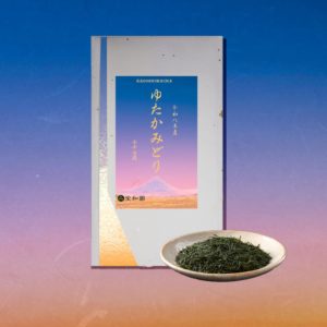 七十七夜摘み鹿児島産ゆたかみどりのパッケージと茶葉